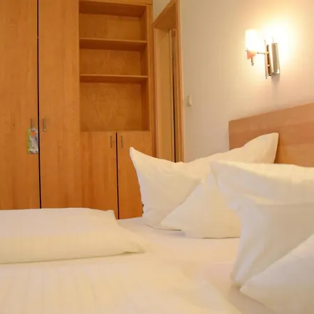 Hotel Roter Loewe