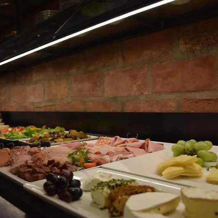 فندق Roter Loewe