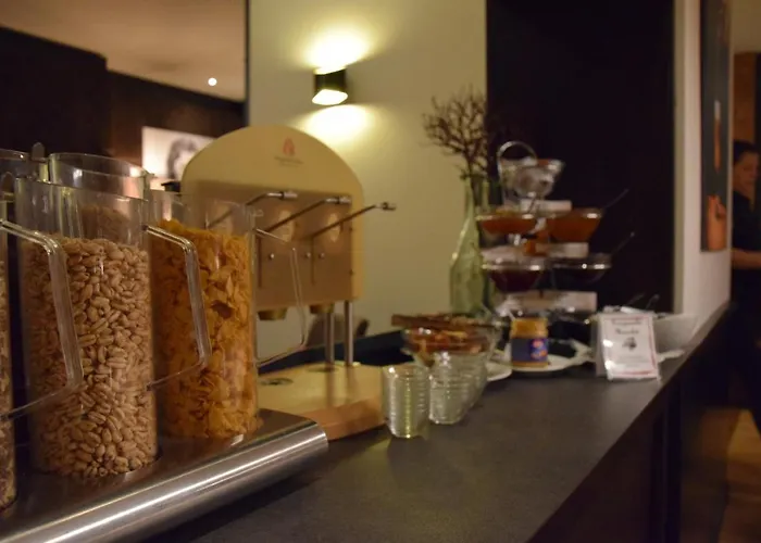 Hotel Akzent Roter Löwe 3*